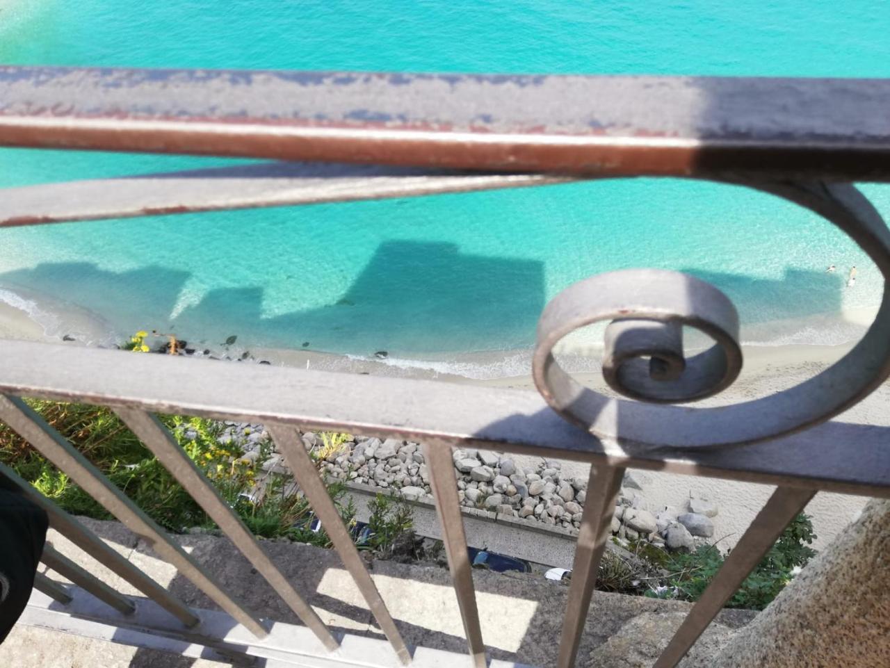 A Casa Di Alessandro Tropea Exterior foto
